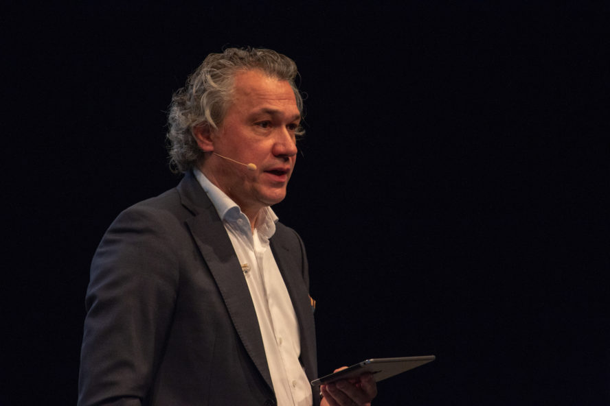 2018 12 07 AKO JAM RM Moser 22